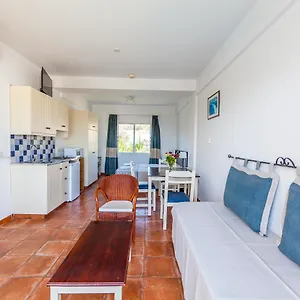 Andreotis Apts Hotel